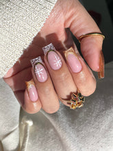 Load image into Gallery viewer, Holiday Magic- 138