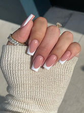 Load image into Gallery viewer, Blushy Rose- 020