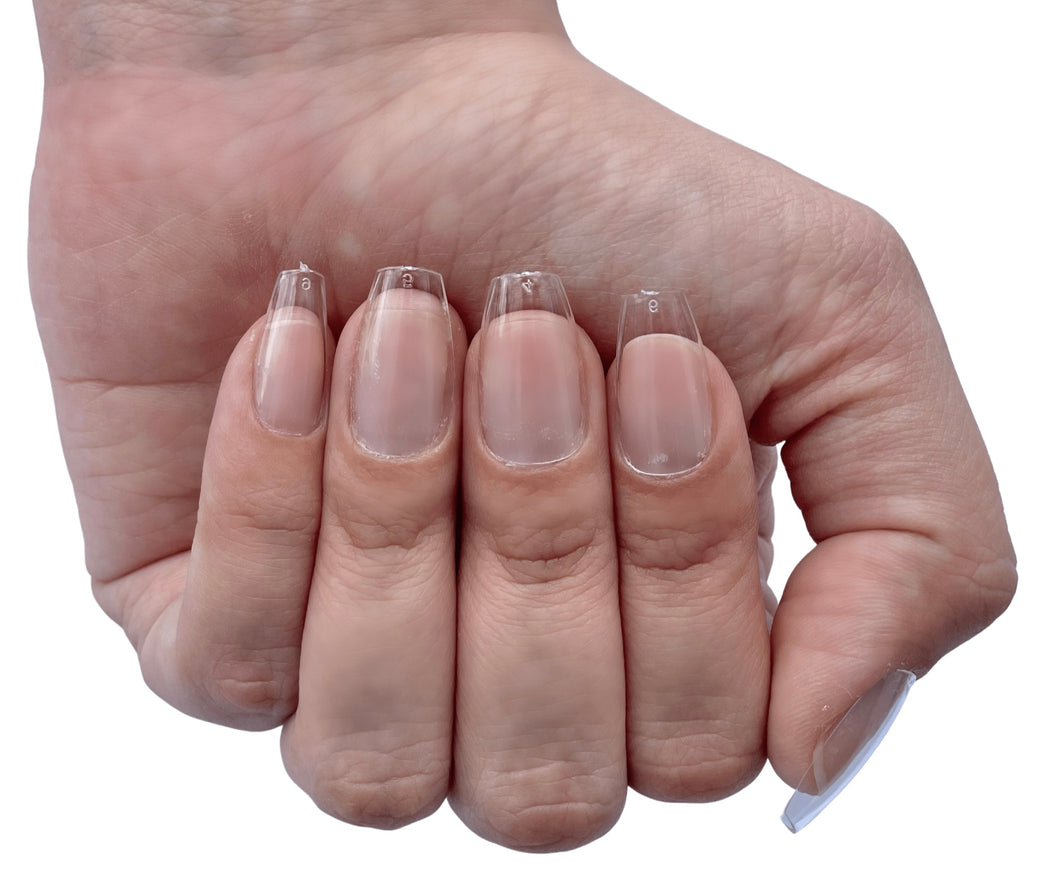 What's The Difference Between Acrylic, Gel, & Shellac Nails?